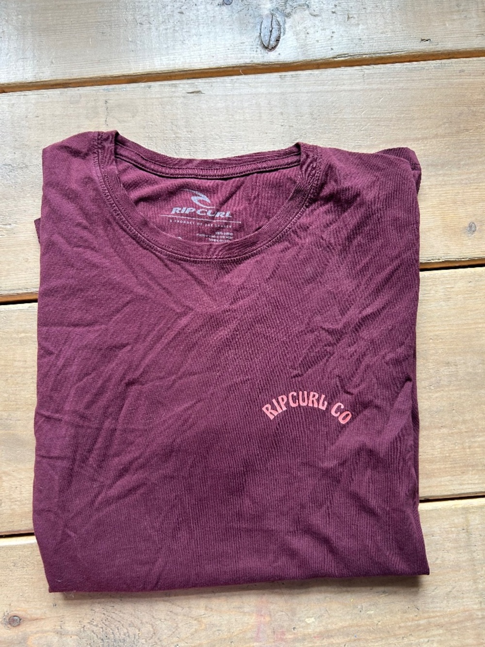 Rip curl tshirt